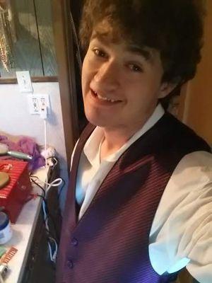 JoshPhariss's profile picture. I'm just living my life like I should