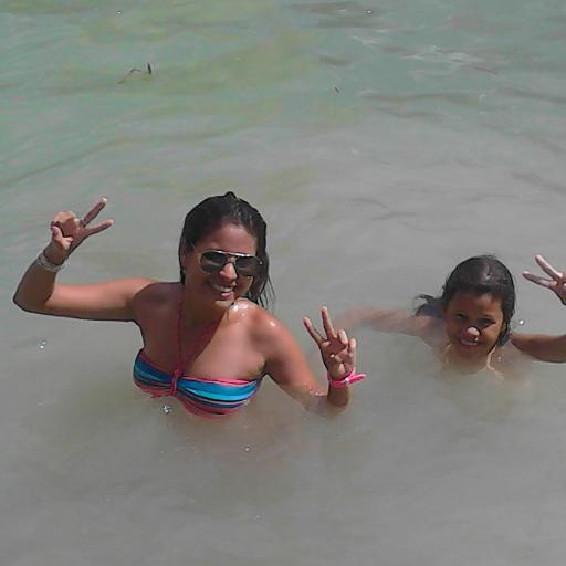 kroalex's profile picture. Estudiante De Contaduria Publica en la Universidad de Oriente. Carúpano Edo Sucre.! :D
  Aprendiendo a ser mejor persona y viviendo mi vida al maximo!