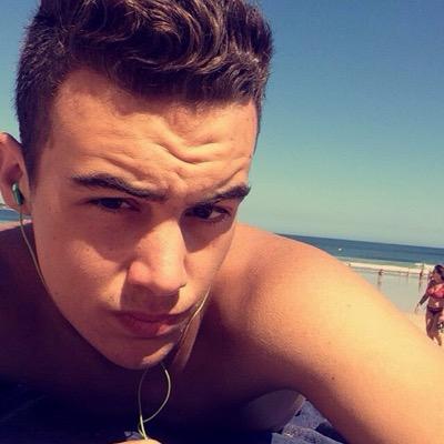 AdrianLopezCoel's profile picture. 