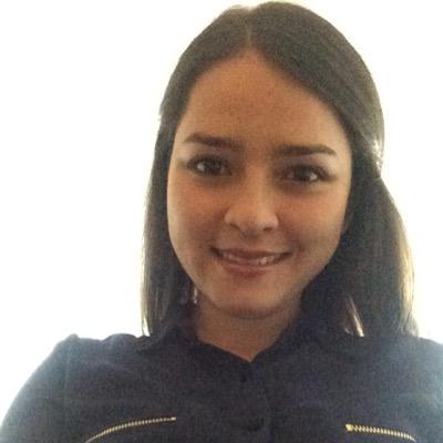 Lau_Echeverria's profile picture. Cirujana pediatra. Orgullo  UN! 🇨🇴