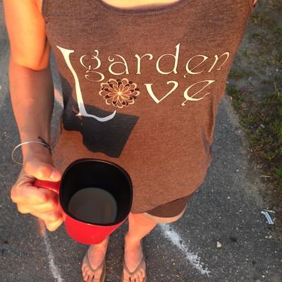 julezdesign's profile picture. Graphic designer, artist and photographer.