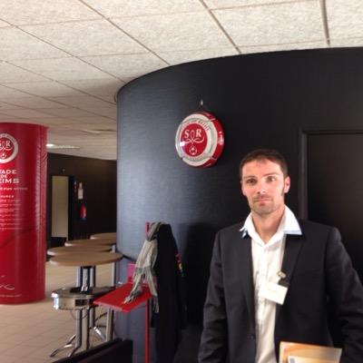 Directeur du developpement economique ultra traileur