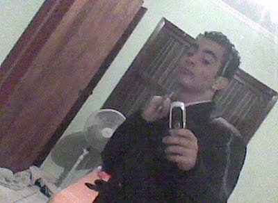 Feliz, Alegre, Corinthiano, Possessivo, Ciumento, Sargitariano, Envangélico, Doido, Carinhoso e Apaixonado