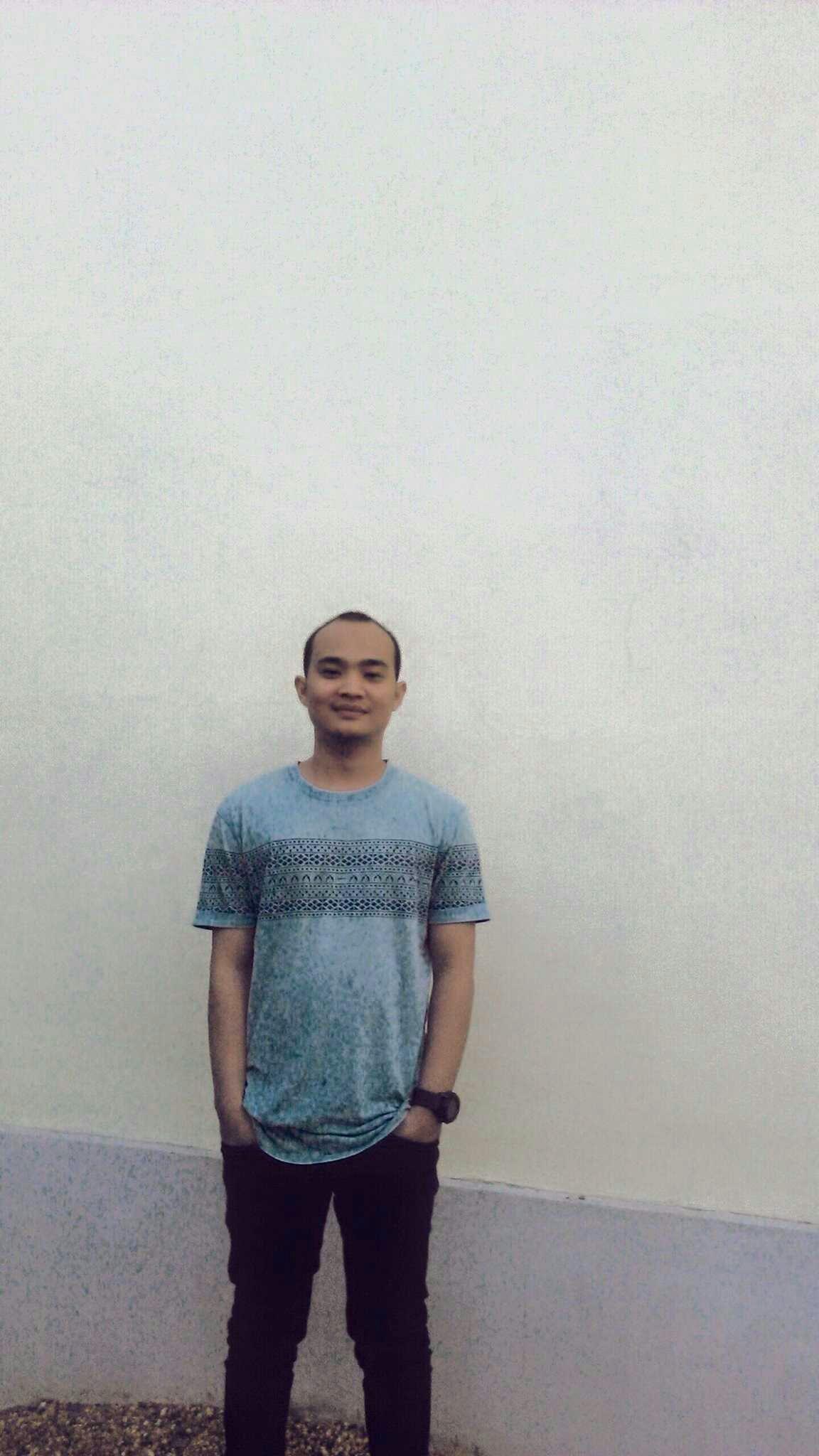 anak_apakk's profile picture. 12march, Law, mahasiswa semester akhir & #YNWA