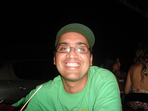 ADORO FAZER AMIZADES.