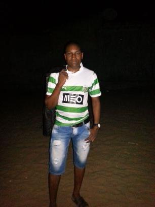 edsonguambe1001's profile picture. 