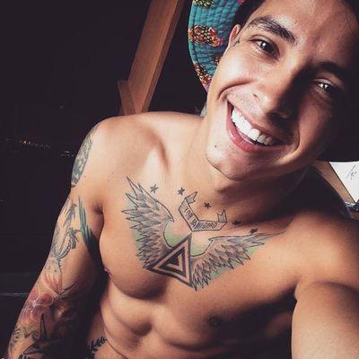 50c473efb6c343b's profile picture. Espero q me siga y yo le sigo a ustede♡♡♥♥