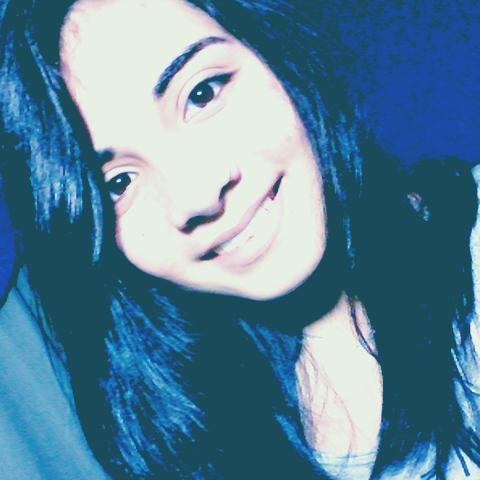 YamilaNahir77's profile picture. 