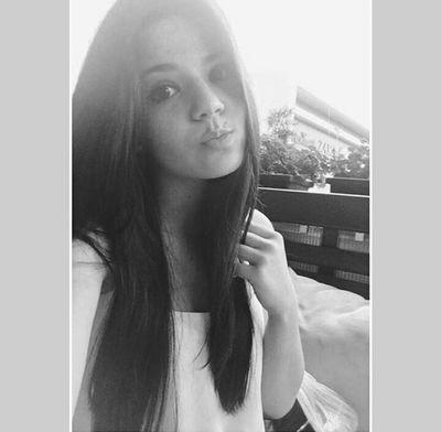 Rebecca93911910's profile picture. Age 15