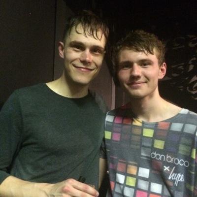 Benchyyy_'s profile picture. Play guitar a bit, go to loads of gigs