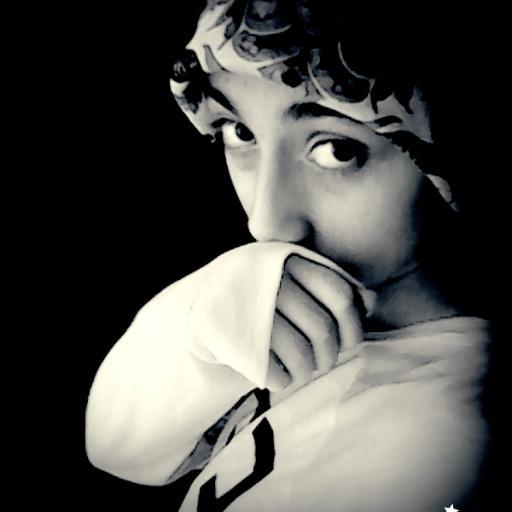 busrabia16_fb's profile picture. 