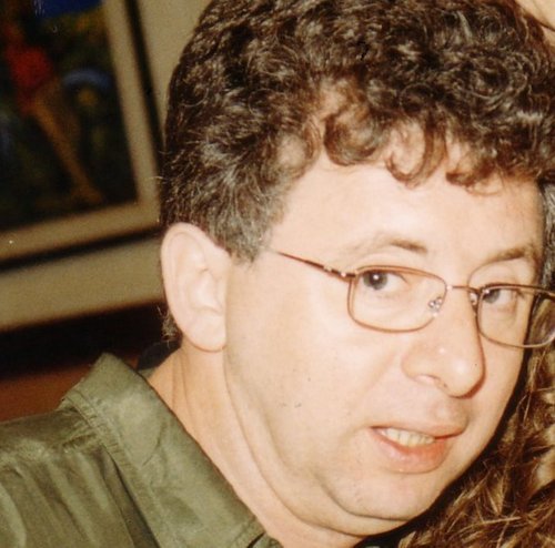 wolfline62's profile picture. Is a man of forty-eight years, petulant, but good, I would like to do a thousand things.... but I am a few, and often do not know whether to cry or laugh