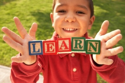 Parents as Teachers is FREE educational home visiting program serving families with children 0-5 in Maricopa County.