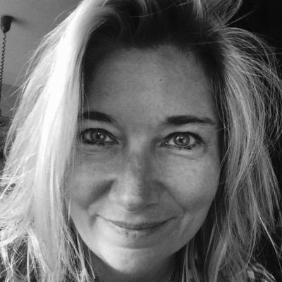 Van Lerberghe Muriel On Twitter Johnny Hallyday Pardonne Moi Clip Officiel Https T Co Vxalqylxcd Via Youtube