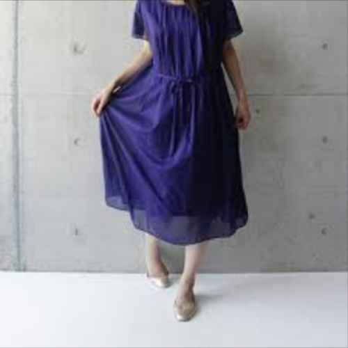 fragile_silence's profile picture. 星のような音と雨のような歌が好き 厳密に言うとオルタナとポストロックとアンビエントとか言われる辺りが好きです 🐈🐈‍⬛