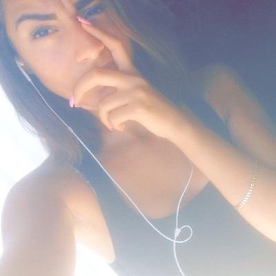 MathierChloe's profile picture. ⚓️ snap: chloe.coco2605 insta: chloe_mathier