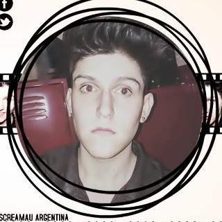 FCO de @Screamau en Argentina❤️ #Screamers #SyS Mira sus videos acá http://t.co/ytKHnaIJ9v https://t.co/LXxLwBDQ1Z