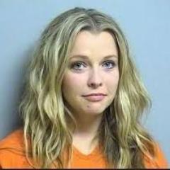 vikkijtw81's profile picture. 