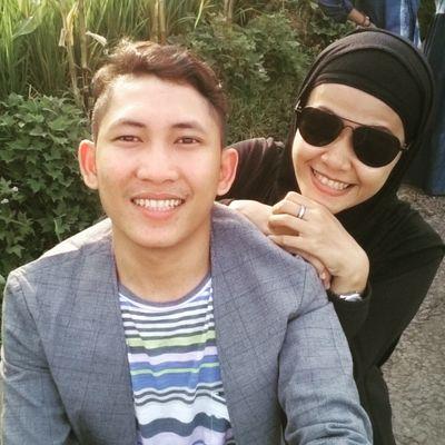 “Ingatlah.. Sabar itu iman, duit bukan kawan, dunia hanya pinjaman, dan mati tak berteman”