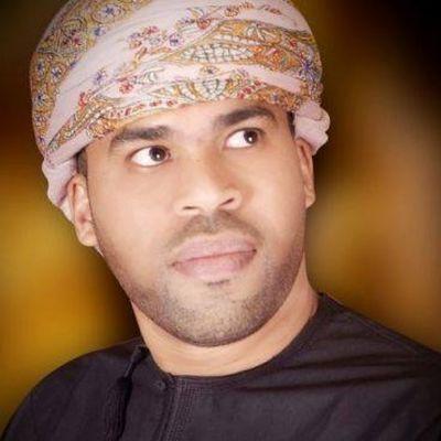 ahmedfadhil932's profile picture. شاعر فقير ويعلم الله غني نفس
وانتي بغنى مال ونفس فقيره