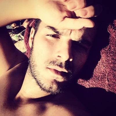 Delandreas_Geo's profile picture. A lot of people don't know what they want, until you show them. #Steve_Jobs