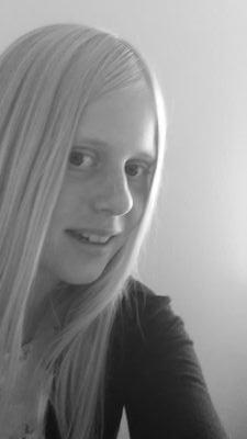 mikaelarhk's profile picture. 