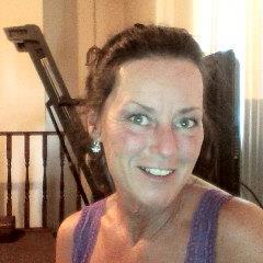 CrySwanson's profile picture. 