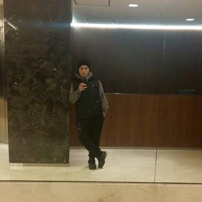 Karlitosapa's profile picture. 