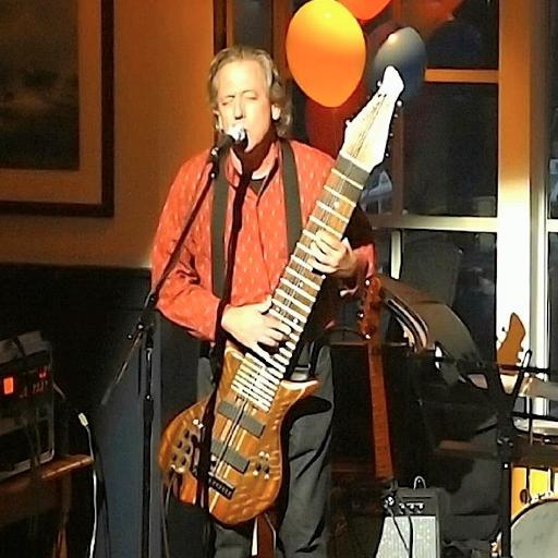 Paul Edwards has been playing TouchStyle instruments since 1975, first with the innovative and ground breaking Chapman Stick®, then the
Warr Guitar in 1992.