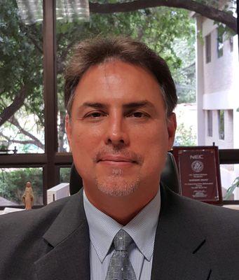 eguez_gustavo's profile picture. 