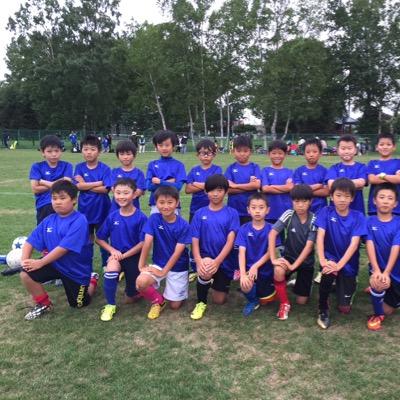 十勝地区で3歳児から小学生（女子は中学生まで）を対象にしたサッカースクールです！初めてサッカーをする子もサッカー経験してる子も、みんなで楽しくサッカーをしよう！