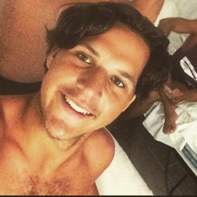 MacauleyOc's profile picture. You can't run before you can walk.