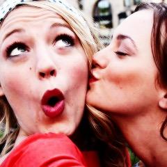 Gossip Girl here, your one and only source into the scandalous lives of Manhattan's elite. | Literate RPG, DM/@ to join. | OCs accepted.