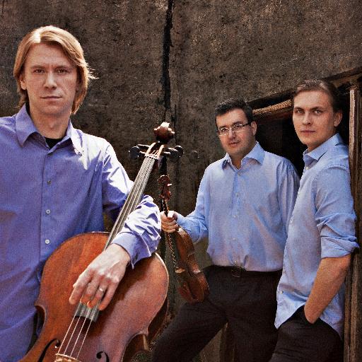 Multi-GRAMMY®-nominated piano trio based in the USA🇺🇲
Misha Keylin (violin)
Sergey Antonov (cello)
Ilya Kazantsev (piano)
Management: https://t.co/GnK72WRmOv