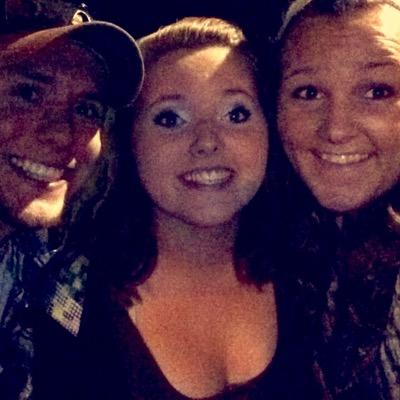 megannnn32's profile picture. 