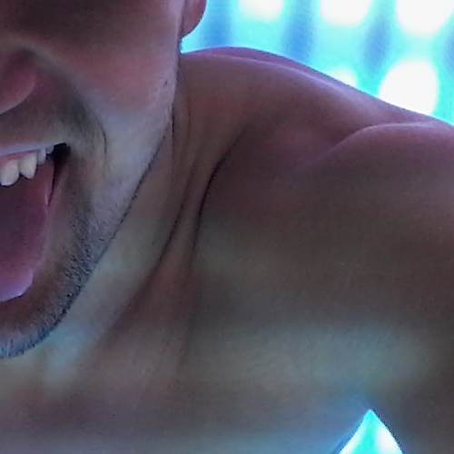 ebug_eqihehov15's profile picture. 