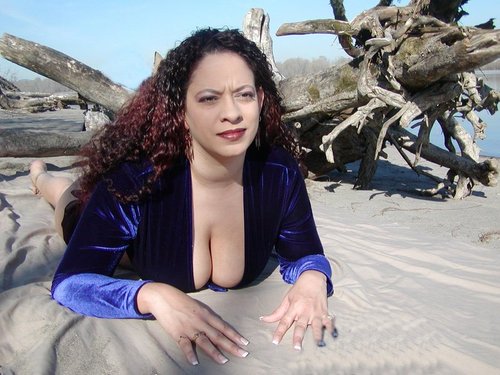 CleopatraYum's profile picture. Full time student, LARP'er, WoW'er, Goddess of All Things PURPLE!!