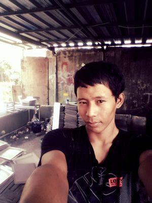 arisubekti95's profile picture. 