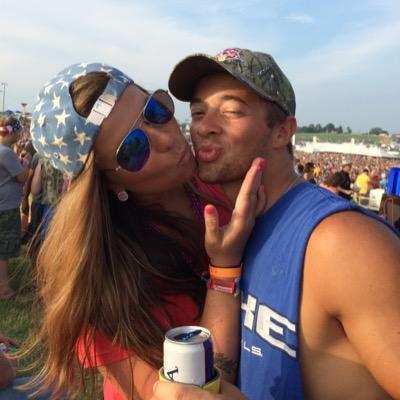 JordanBrady5's profile picture. ℓινє without pretending, ℓσνє without depending, ℓιѕтєи without defending, ѕρєαк without offending