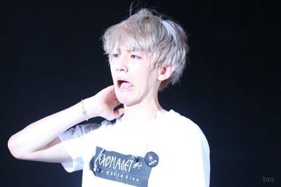 เจ้าของทวิตชอบเพ้อ #ชอบrt #EXOL #dek60 #กำลังเพ้อ #chanbaek #จงไปได้กันน #ทวิตนี้มีไว้บ่น