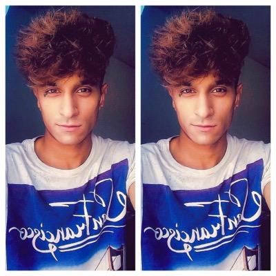 Husain1552's profile picture. Love fashion