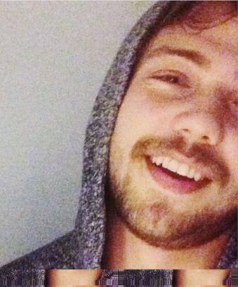 EnesYaman90's profile picture. Delinin biri - Elektrik Elektronik Mühendisi
#takipedenitakipederim