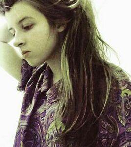 Rhonaisawkward's profile picture. · We exist, therefore, aliens exist ·                                      Art || Photography || Music