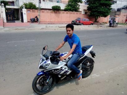 Aaqibpathan1's profile picture. 