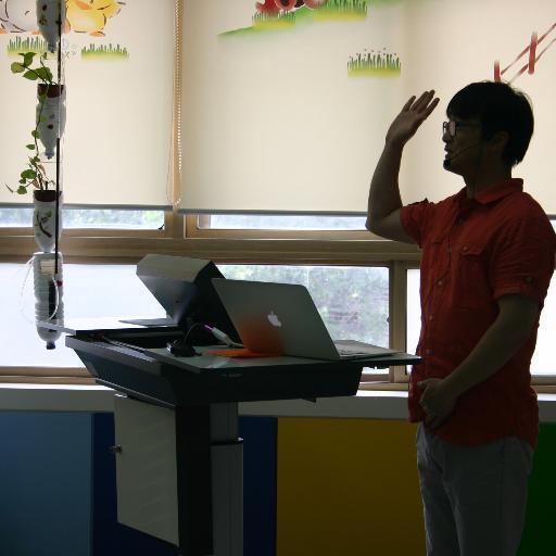Totoromaum's profile picture. Instructional Designer. Ph.D.