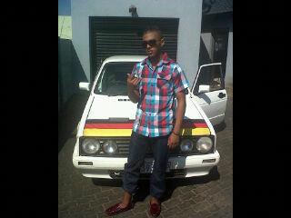 junaid_nelson's profile picture. I'm Juna from jozi I'm 21 and I'm kak StouTe JeaLouS DowN of VanG KwaAL...