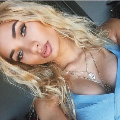 Faithrpguba's profile picture. toi, moi, mon poing tu fais le rapprochement?