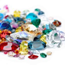 All about gemstones. Все о драгоценных камнях
#gemstones #драгоценные #камни #энциклопедия #FollowBack