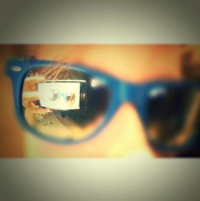 Golden_WeeeD's profile picture. ♥♥♥♥Soy De Epañge y se hablah ingle Hello EVERY body hahaha no.
Aquí chistes y yo suigo a tol mundo nano haha no♥♥♥♥