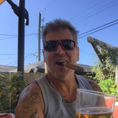 megadesign00's profile picture. 